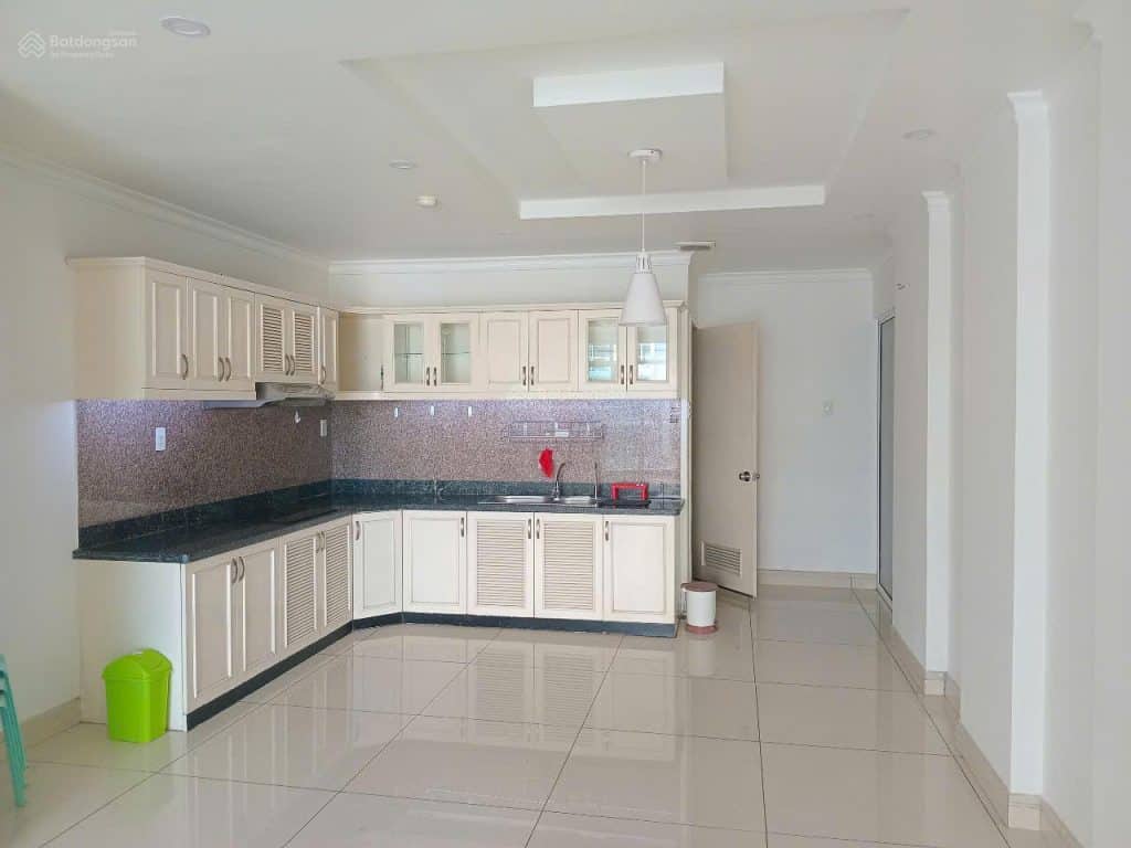 Cho thuê căn hộ Hoàng Anh River View 4PN – nội thất cơ bản, giá tốt