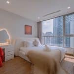 Cho thuê căn hộ Landmark Vinhomes Central Park 2 phòng ngủ – FUll Nội thất, Tầng trung