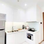 Cho thuê căn hộ 1 phòng ngủ Landmark Vinhomes Central Park – tầng trung, nội thất đầy đủ