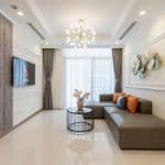 Cho thuê căn hộ 3 phòng ngủ Vinhomes Central Park – tầng trung, View Landmark 81