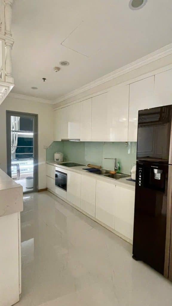 Cho thuê căn hộ 3 phòng ngủ Landmark 4 Vinhomes – View Landmark 81, Nội thất đầy đủ