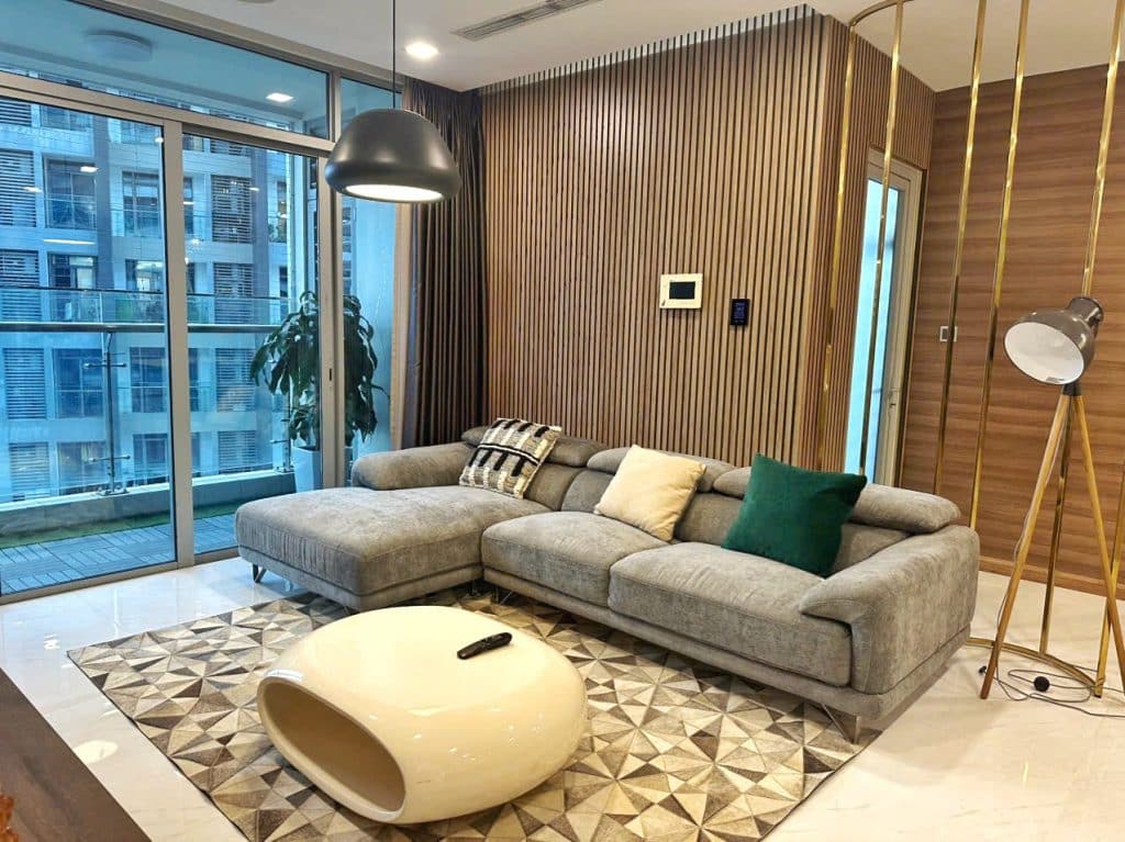 Cho thuê căn hộ 4 phòng ngủ Vinhomes Central Park – Tầng cao, Full Nội Thất