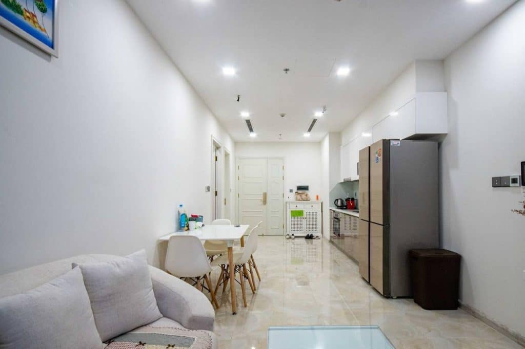 Cho thuê căn hộ 1 phòng ngủ Vinhomes Golden River – Full Nội thất, tầng trung