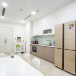 Cho thuê căn hộ 1 phòng ngủ Vinhomes Golden River – Full Nội thất, tầng trung