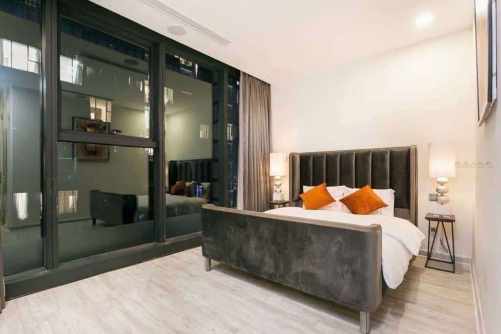 Cho thuê căn 3 phòng ngủ Vinhomes Ba Son – View Sông, Full nội thất