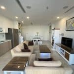 Cho thuê căn hộ Vinhomes Golden River 3 phòng ngủ – Nhà Full, Tầng Thấp