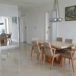 Căn Hộ 3 Phòng Ngủ Vinhomes Golden River Cho Thuê – View Sông, Giá Tốt